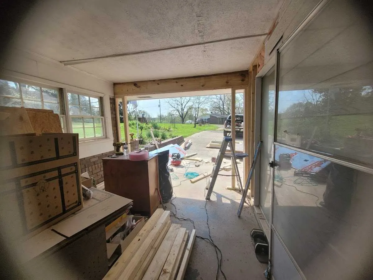 Air movers and dehumidifier for Drying & Dehumidification in Dothan